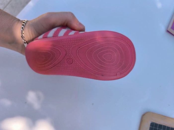 Chaussons Absorba taille 23 en bon état - photo numéro 3