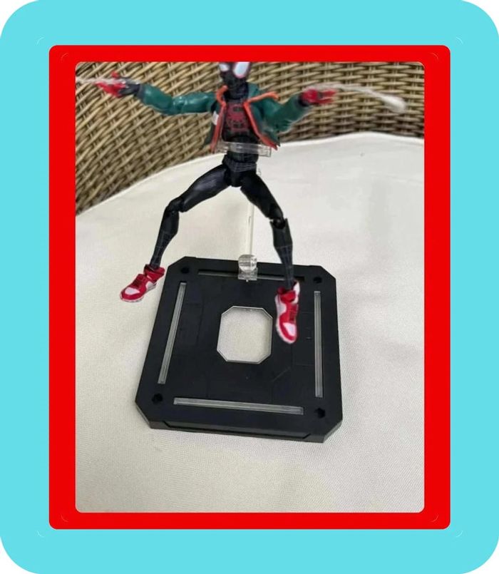Figurines - Spider Man - Miles Morales - Neuve jamais déballé - photo numéro 3