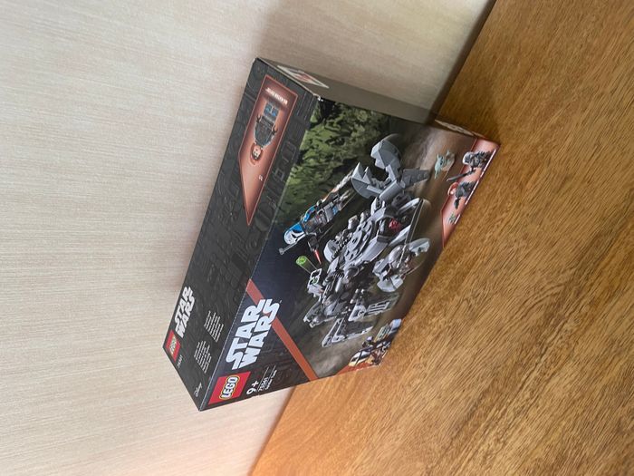 Lego Star Wars Le tank araignée (75361) - photo numéro 2