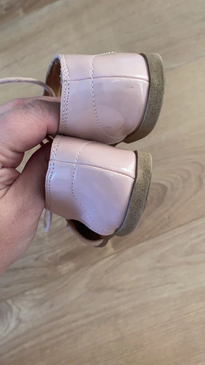 Magnifique ballerines rose poudré vernis zara - photo numéro 3