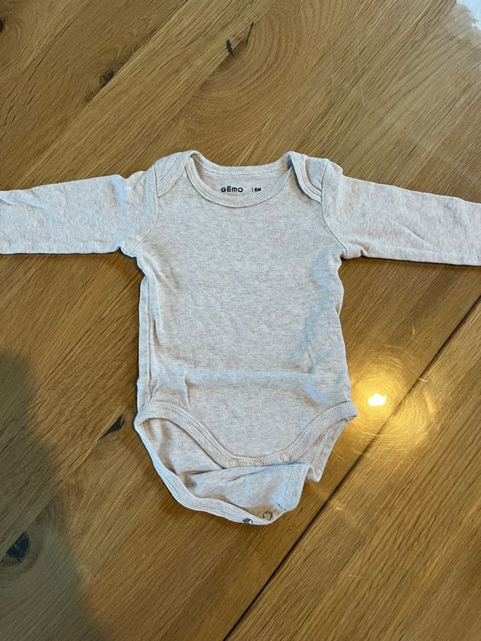 Lot bodies manches longues, jumeaux ou non - photo numéro 6