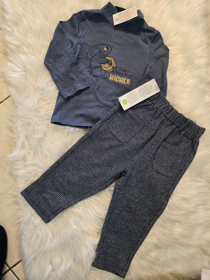 NEUFS  (non portés) 🏷🏷😍🤩 superbe ensemble chaud  24 mois Garçon 💙💙🤩(ferme) - photo numéro 2