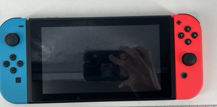 Nintendo Switch HAC-001 - photo numéro 8