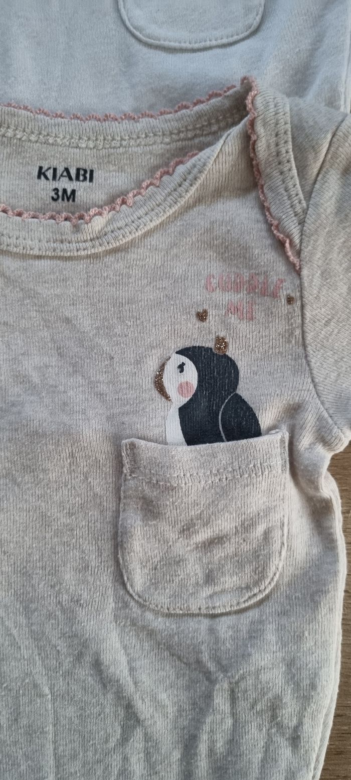 Lot bodies 3 mois - photo numéro 2