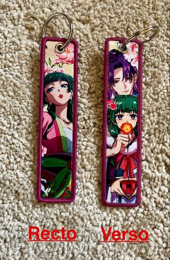 Un porte clés brodé  « Les carnets de l’apothicaire » neuf 