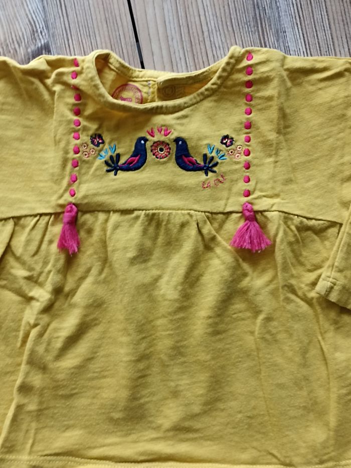 T-shirt fille 12 mois - photo numéro 2