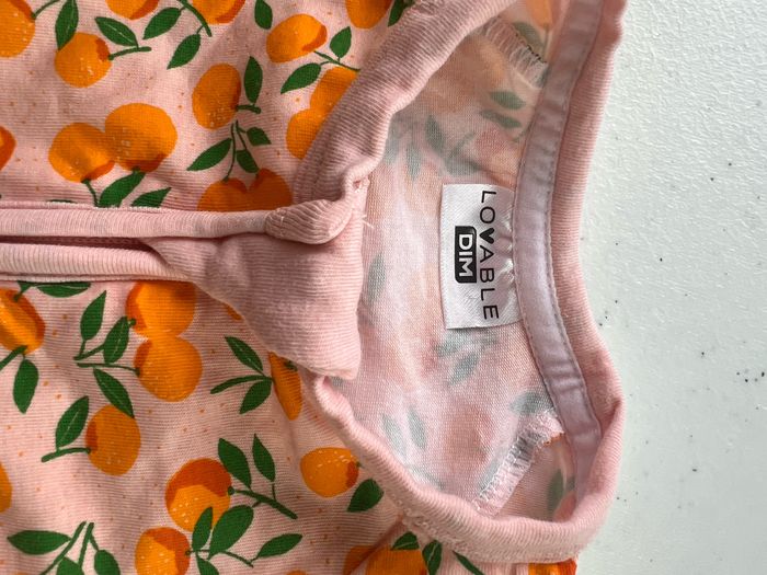 Lot de deux pyjamas zip fermeture éclair dim neuf taille 1 mois - photo numéro 3