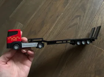 Camion miniature très bon état