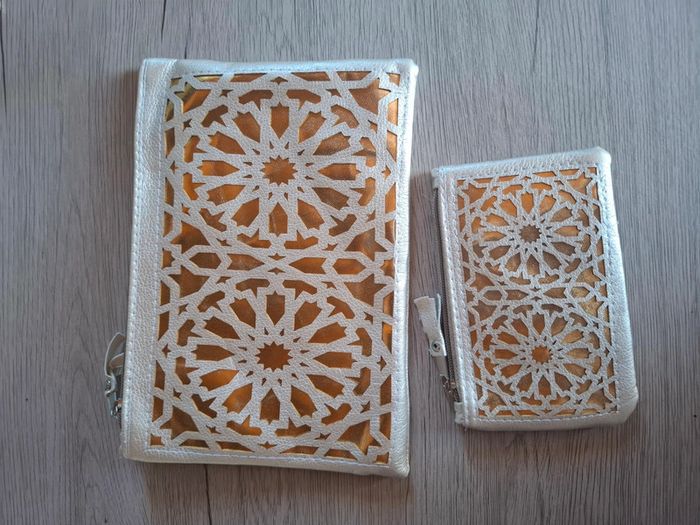 Pochette ensemble jamais utilisé
