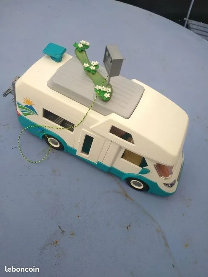 Camping Car Playmobil équipé - photo numéro 6