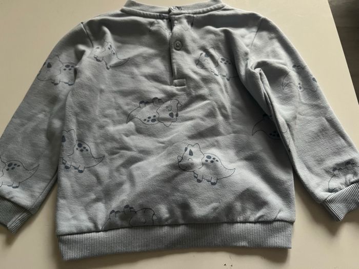 Sweat 24 mois - photo numéro 2