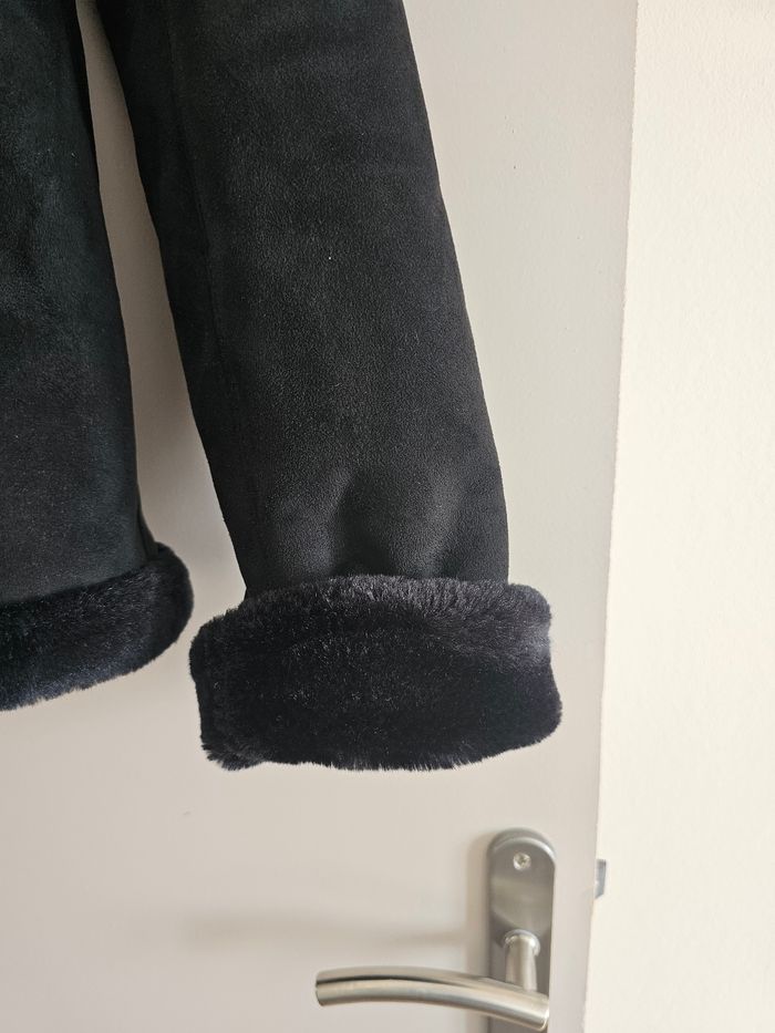Manteau fausse fourrure aspect suédine Maison 123 Taille 36 - photo numéro 7