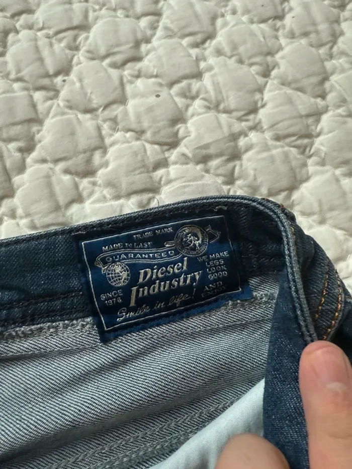 Short en jean Diesel - photo numéro 3