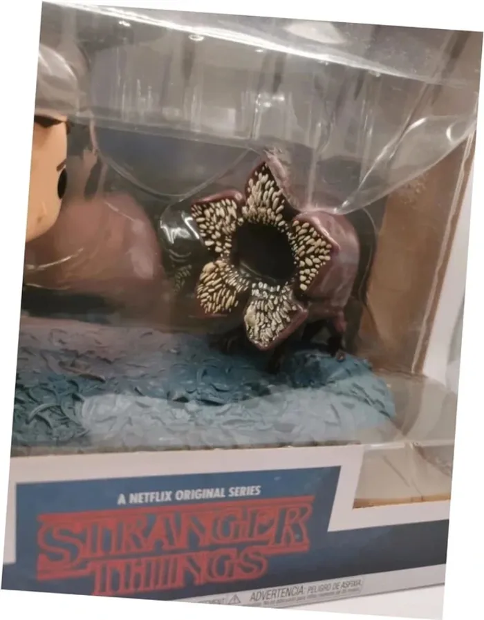 Funko Pop 728 Stranger Things - Steve and demodog - photo numéro 4