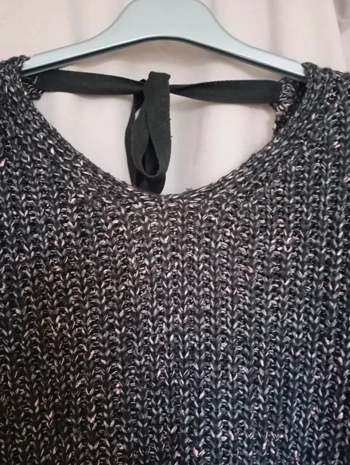 Pull taille M - photo numéro 3