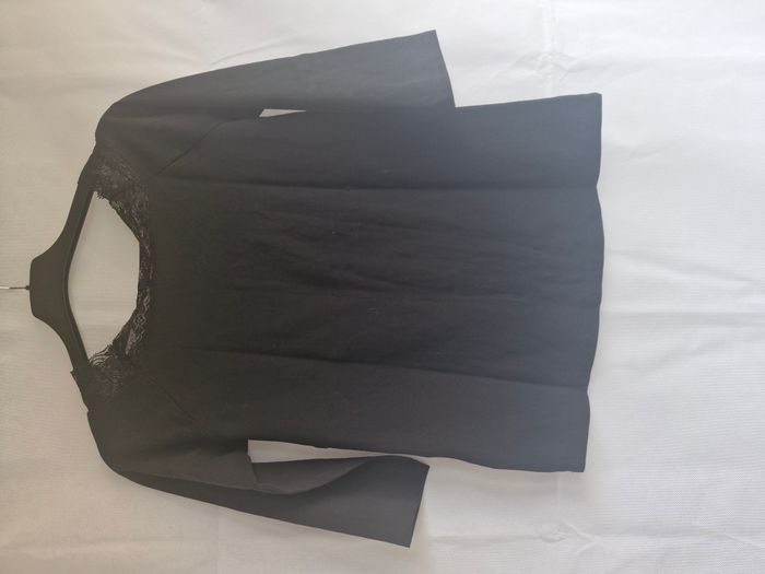 T-shirt manches ¾ dentelle col V 36 U Collection Noir - photo numéro 3