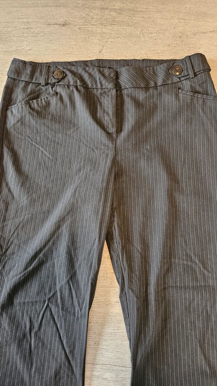 Pantalon à jambes larges, brun foncé avec fines lignes, Etam, 46 - photo numéro 4