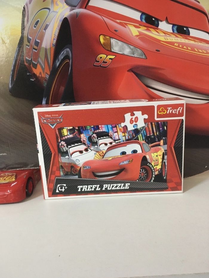 Puzzle Disney Pixar Cars 60 pièces, Team Flash Mc Queen, complet (très bon état)