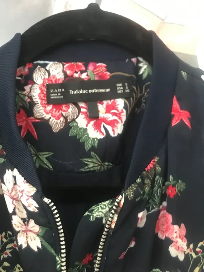 Blouson bombers satiné Zara S - photo numéro 5