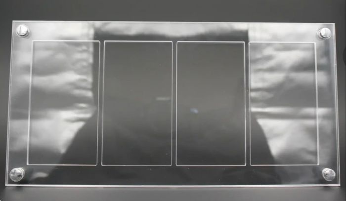 Protection en acrylique pour boosters. - photo numéro 2