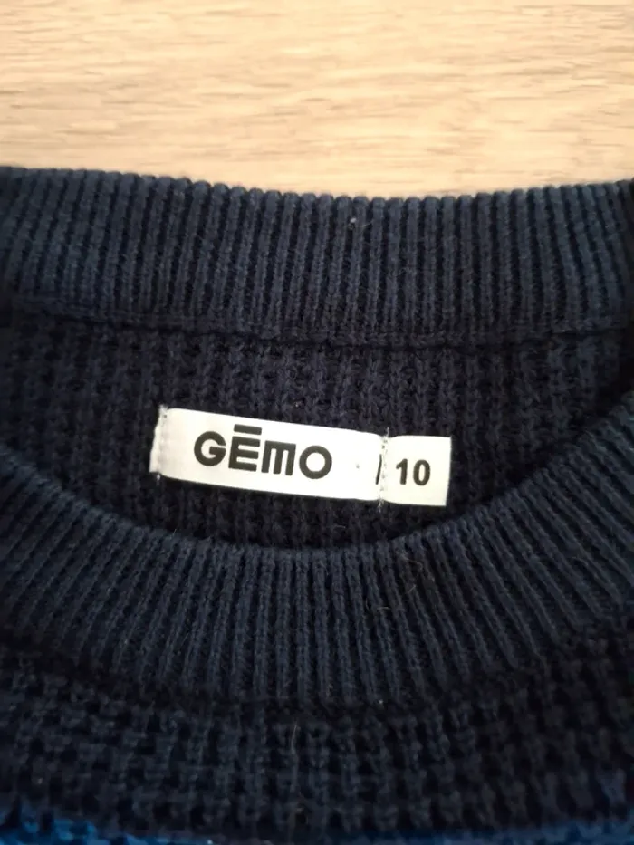 Pull marine gémo 10 ans - photo numéro 3