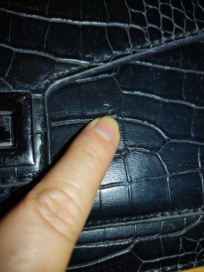 Sac a main rigide boucle et croco - photo numéro 5