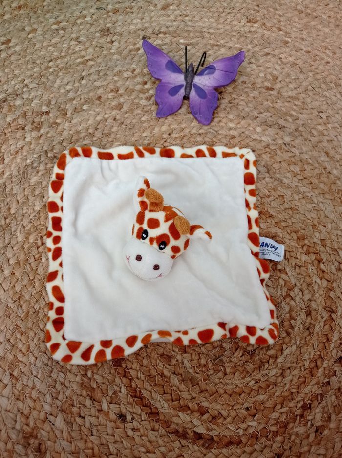 Doudou girafe