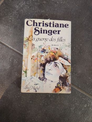 Livre : La guerre des filles