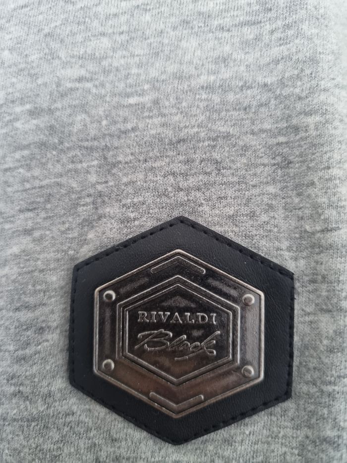 Tee-shirt - photo numéro 2