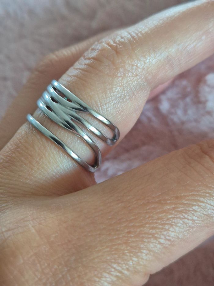 Jolie bague bandeau en acier - photo numéro 2