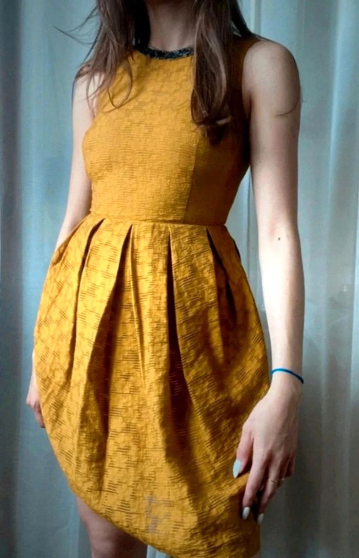 Magnifique robe Sinéquanone t.34 viscose - photo numéro 16