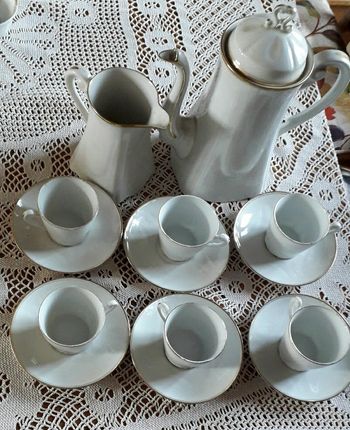 Service à café porcelaine