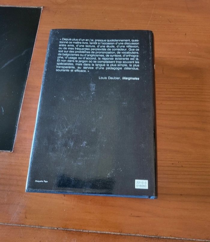 Un grand livre 📒 dictionnaire - photo numéro 5