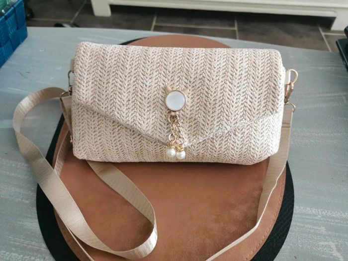 Sac en paille en bandoulière crème - photo numéro 2