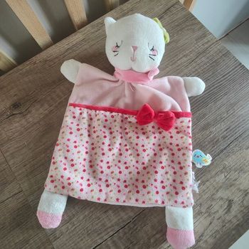 Chat mot d enfants rose et blanc 