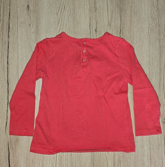 Tee shirt rouge papillons - photo numéro 4