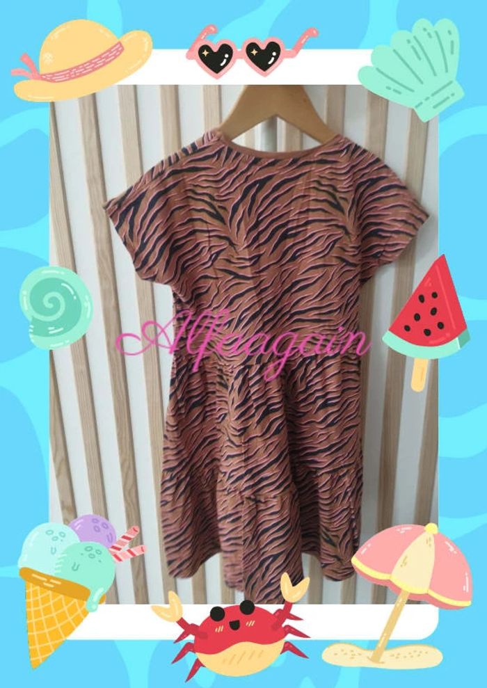 Robe tigrée 8/10ans - photo numéro 5