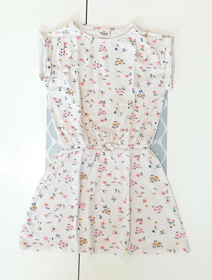 Robe Tape a l'oeil - 4A