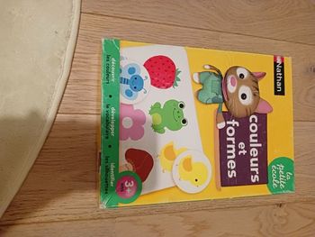 Jeu couleurs et formes