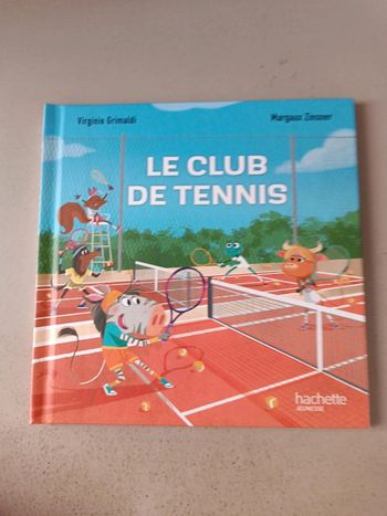 Le Club de tennis hachette jeunesse