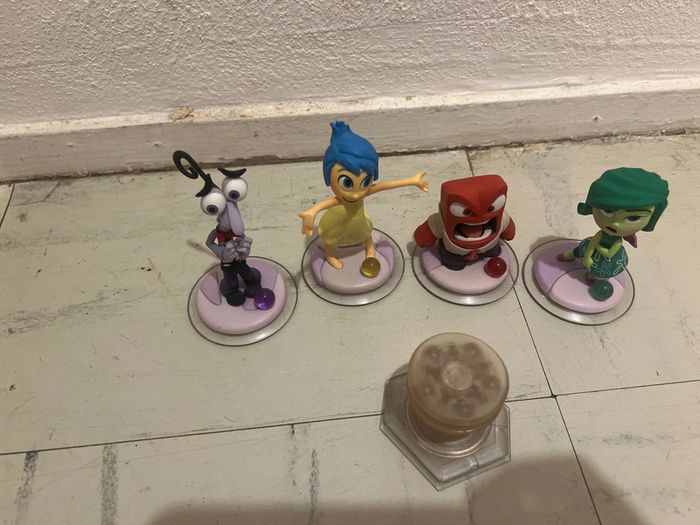 Lot figurines Disney infinity vice versa - photo numéro 2
