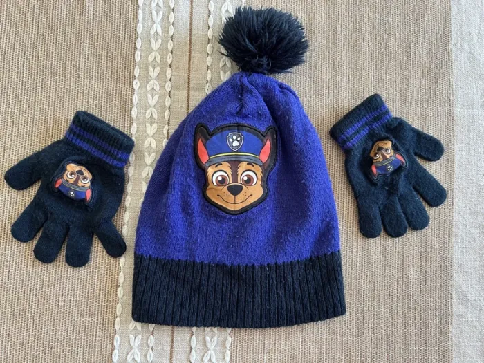 Ensemble bonnet et gants