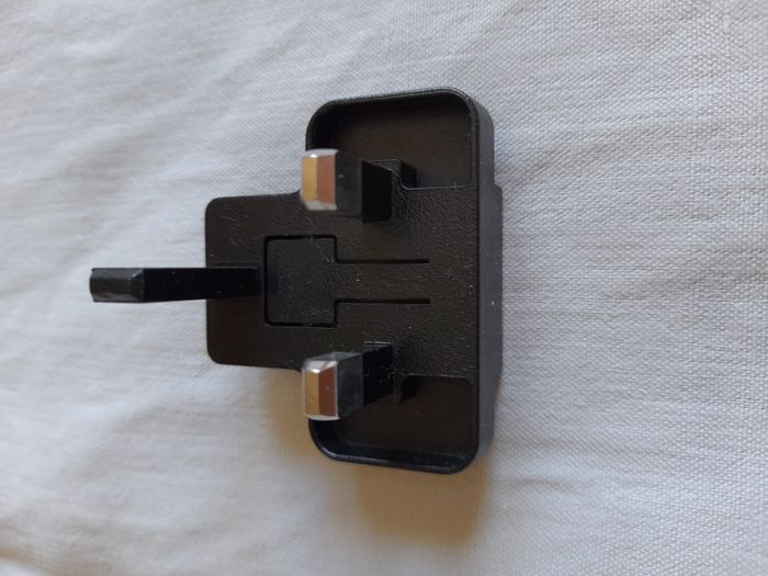 Adaptateur Secteur UK GB - photo numéro 2