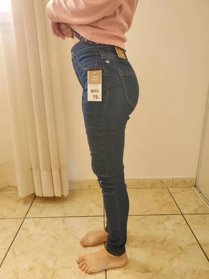 Jean tout neuf skinny taille haute Gemo Taille 34 - photo numéro 3