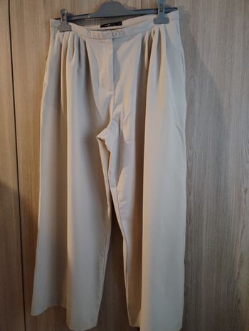 Pantalon femme taille 40 