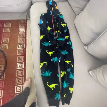 Vend  grenouillère dinosaure