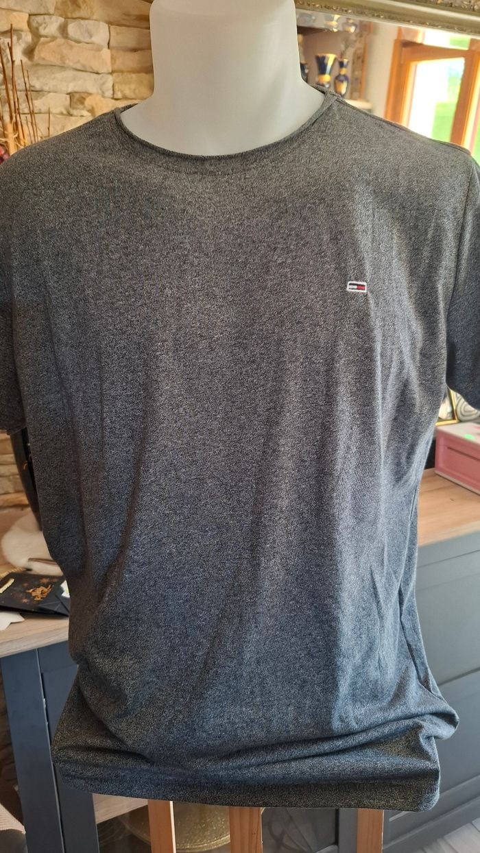 T-SHIRT HOMME TOMMY /L - photo numéro 2