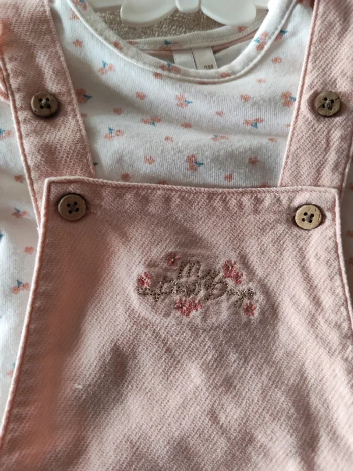 Ensemble 2 pièces avec barboteuse brodée pour bébé fille - photo numéro 2