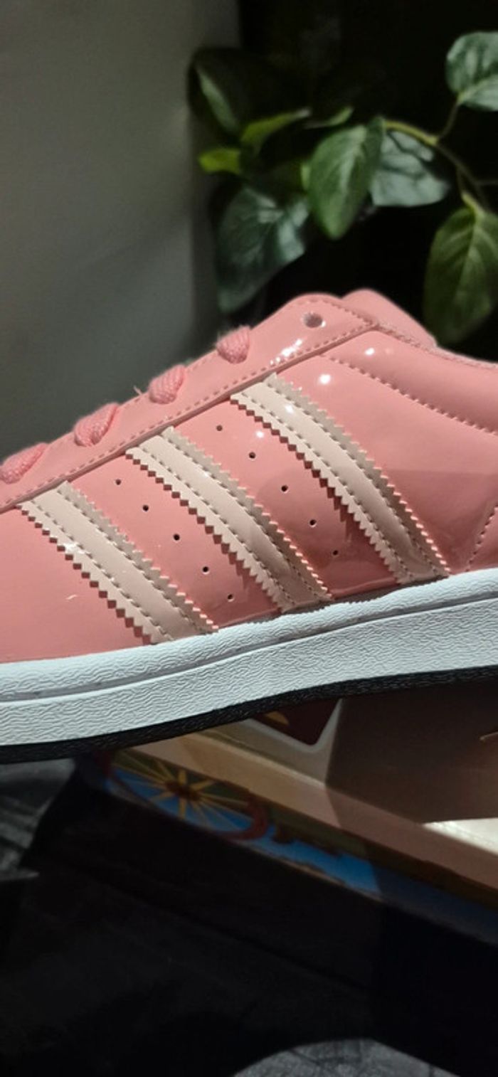 Superstar J toy story adidas Disney Pixar - photo numéro 4