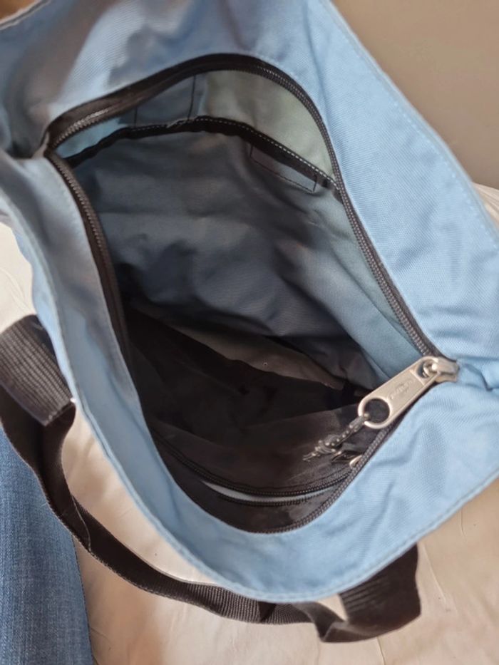 Sac à mains eastpak - photo numéro 3